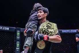 队长归来！🤍 来源：Madrid Xtra🚨 突发：达尼·卡瓦哈尔入选对阵皇家贝蒂斯大名单。